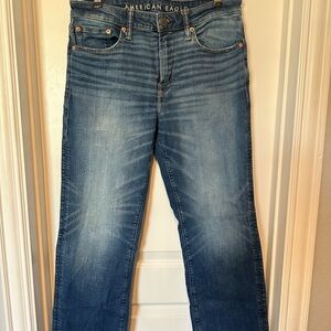American Eagle Outfitters Men's Classic Blue Straight Jeans